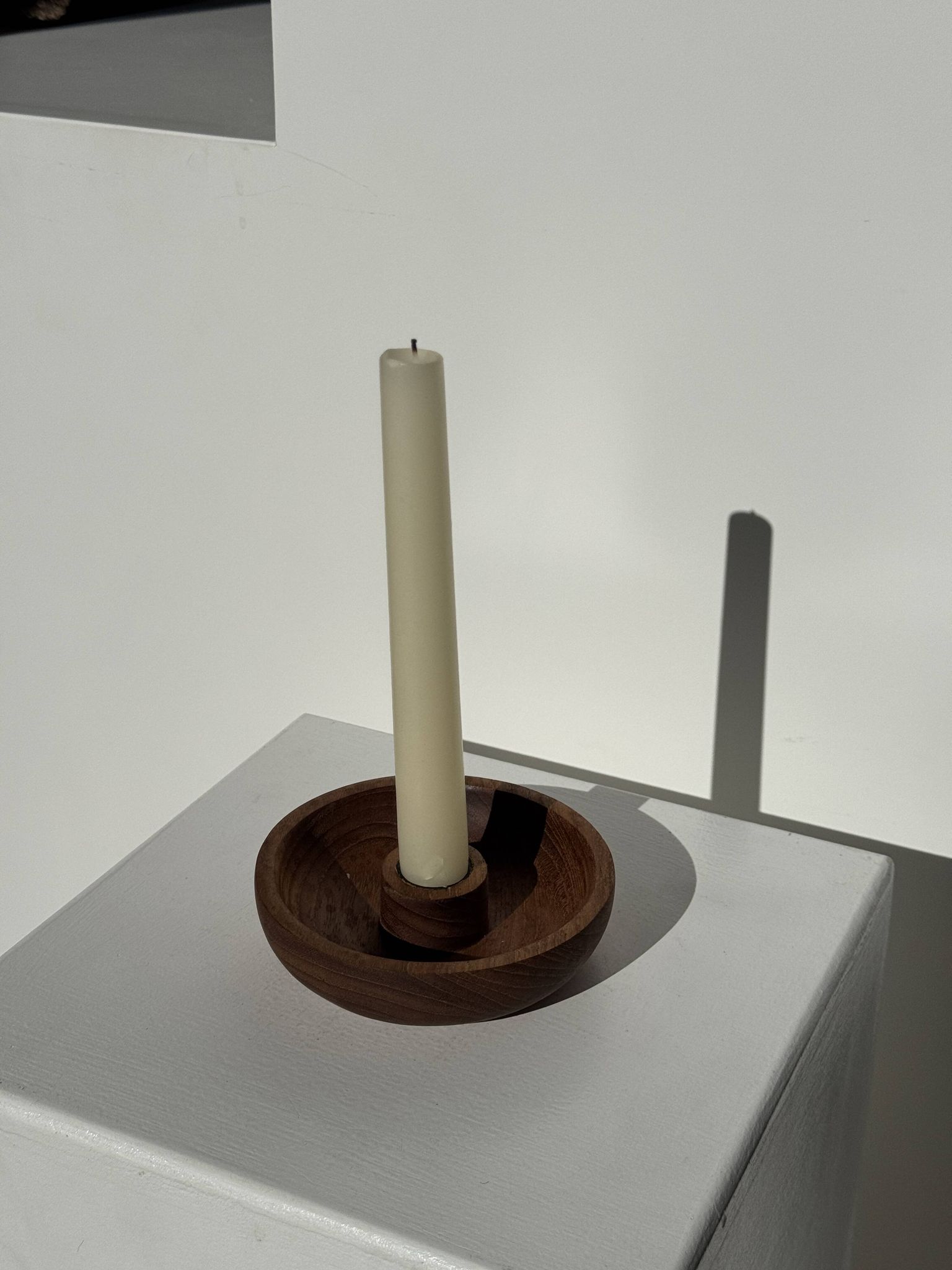 Circular teak monoxyle candle holder D12 H3