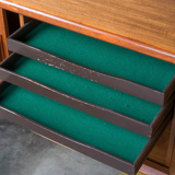 Enfilade conçue par Ib Kofod Larsen pour Faarup
