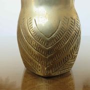 Owl, owl in golden brass and mother-of-pearl 70s
