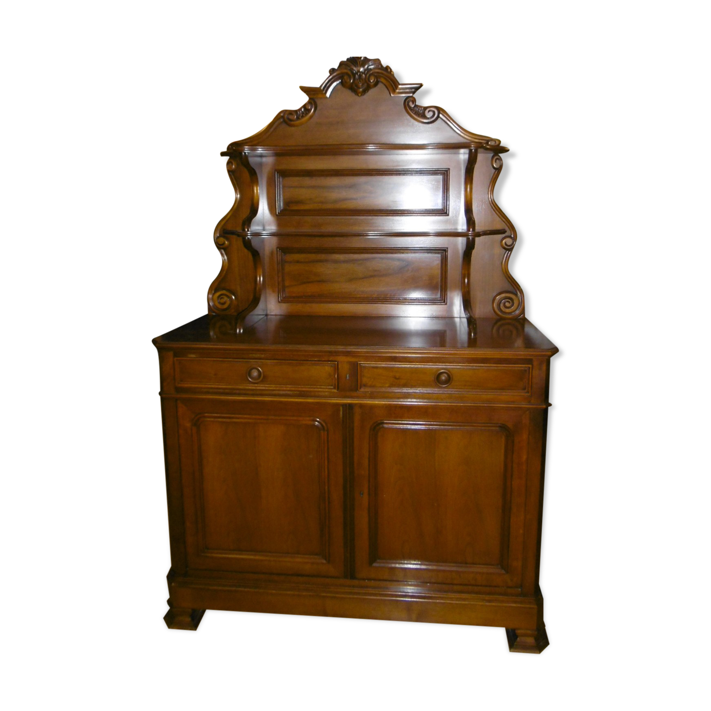 Buffet saint hubert style Louis Philippe solid walnut
