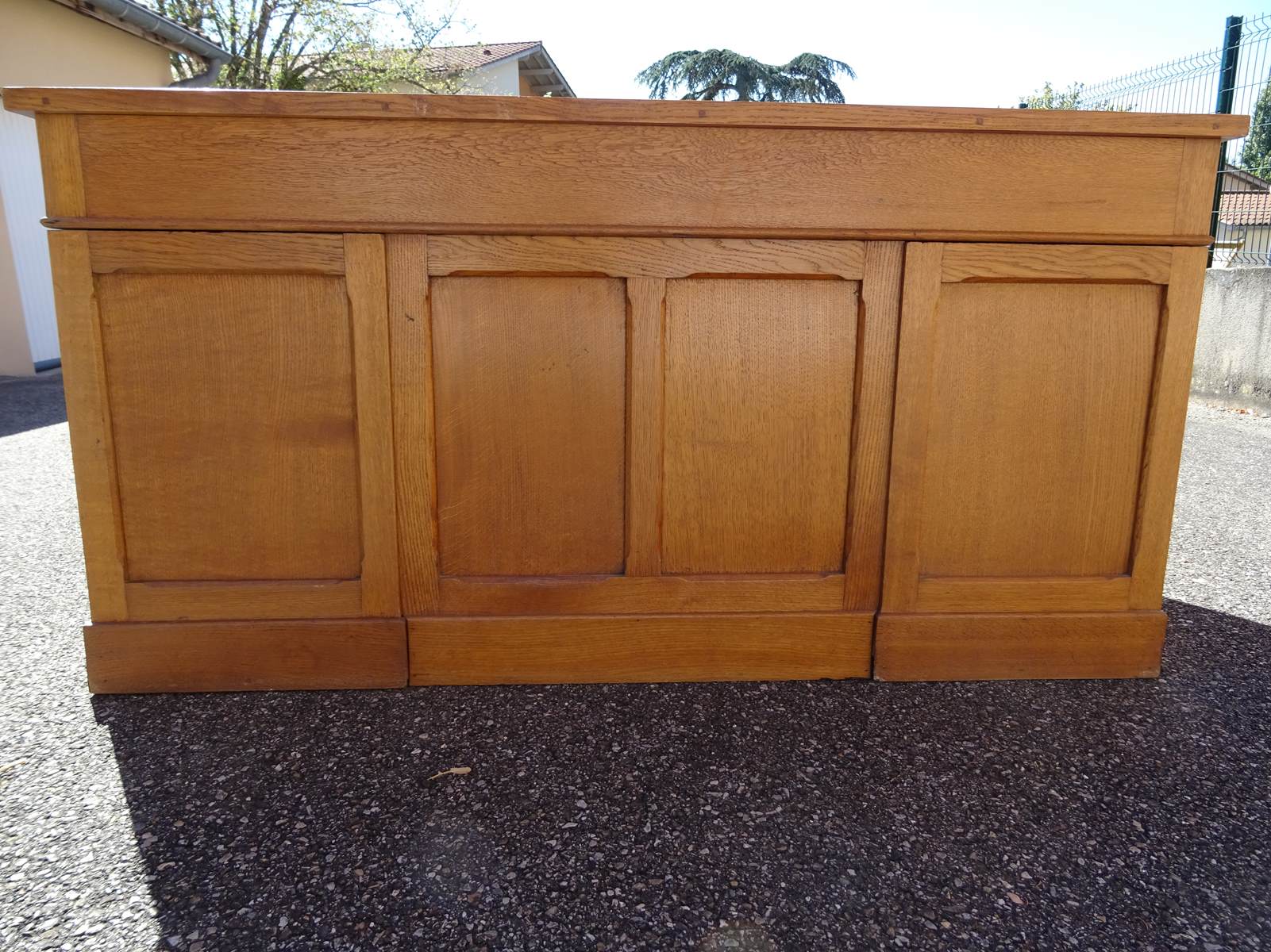 Minister's office with double boxes and tablets 30/40