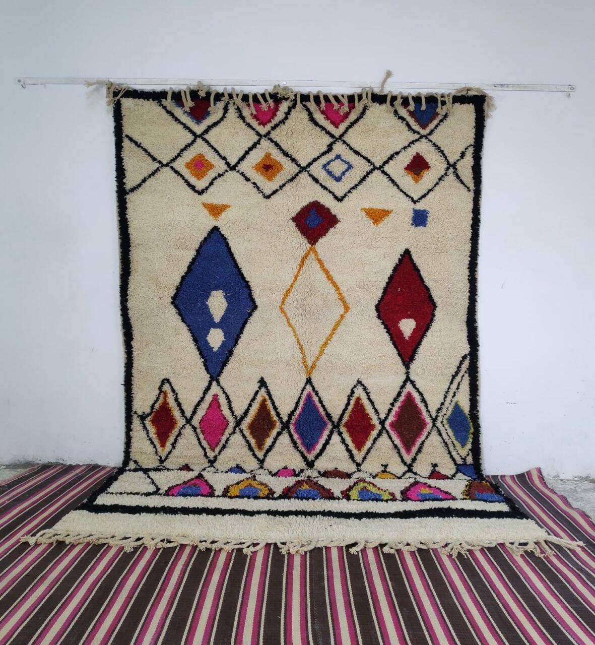 Handmade Moroccan Berber rug 300 x 200 cm