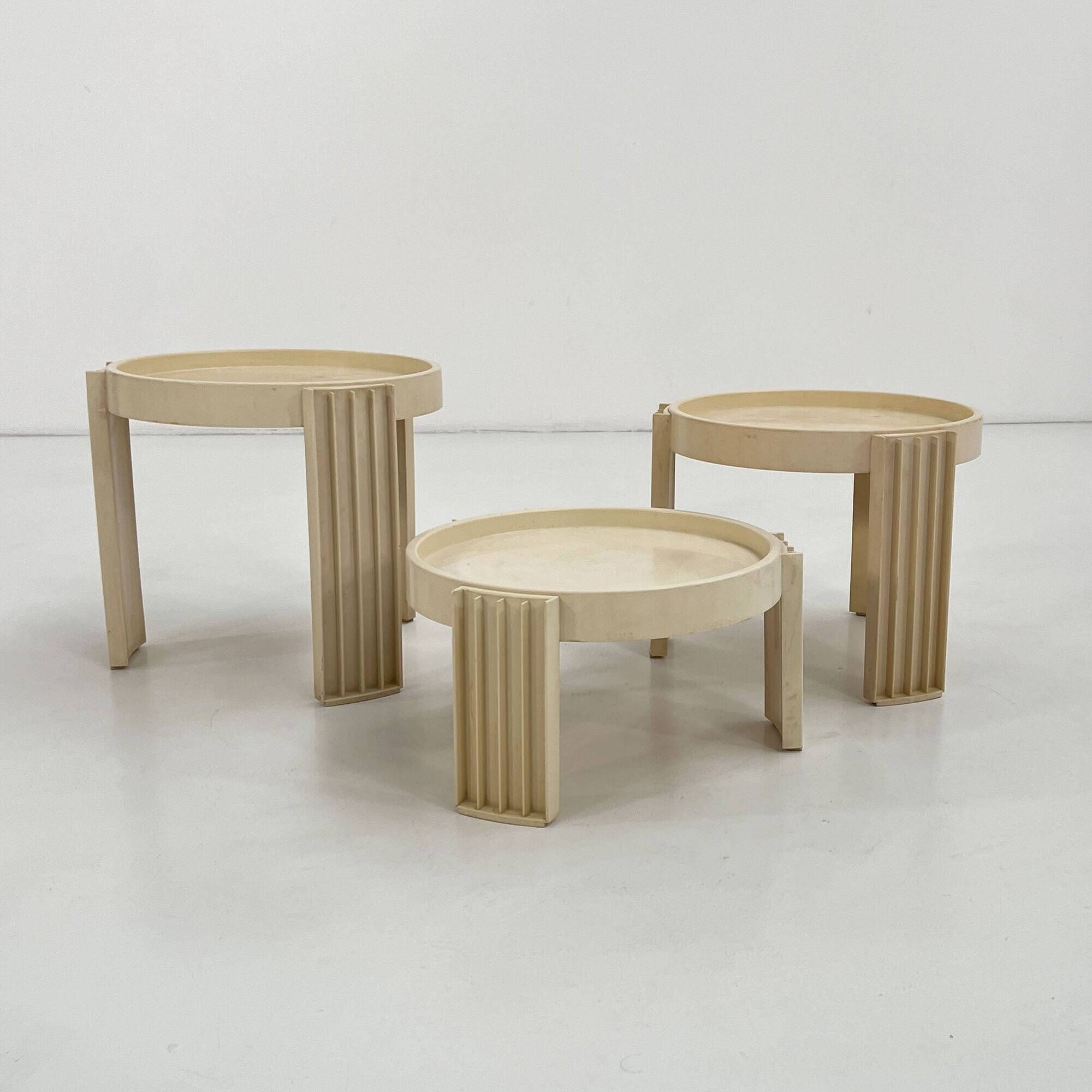 3 nesting tables Marema by Gianfranco Frattini for Cassina, 1960