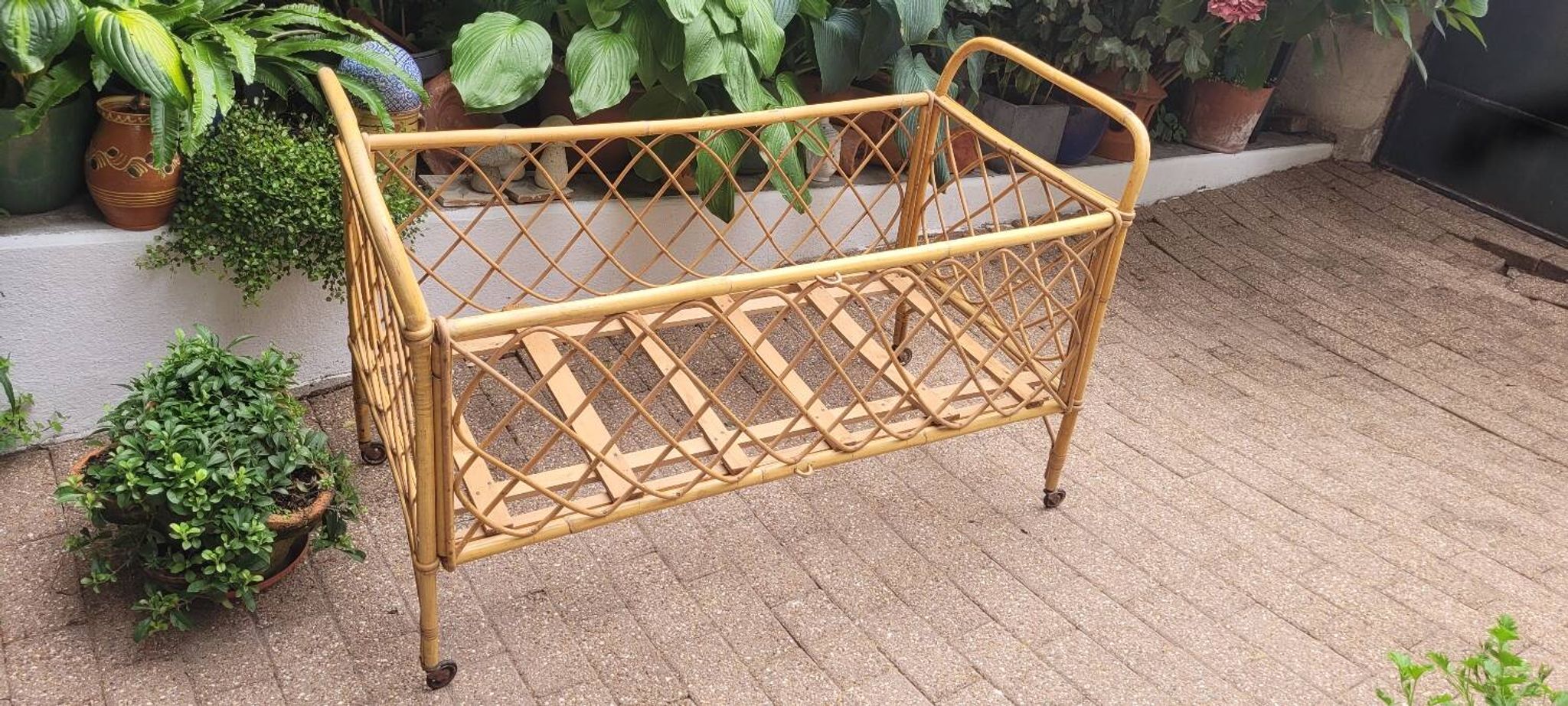60s rattan children's bed