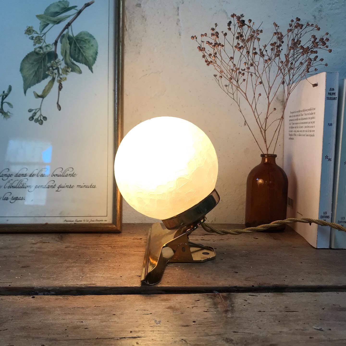 Vintage globe clip lamp