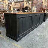 Counter early twentieth oak