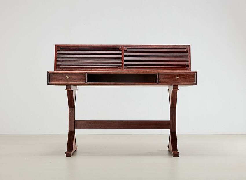 Gianfranco Frattini Desk Model 530 for Bernini Italy 1957