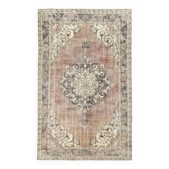 Pale Red & Cream Classic Vintage Rug, 202x325Cm