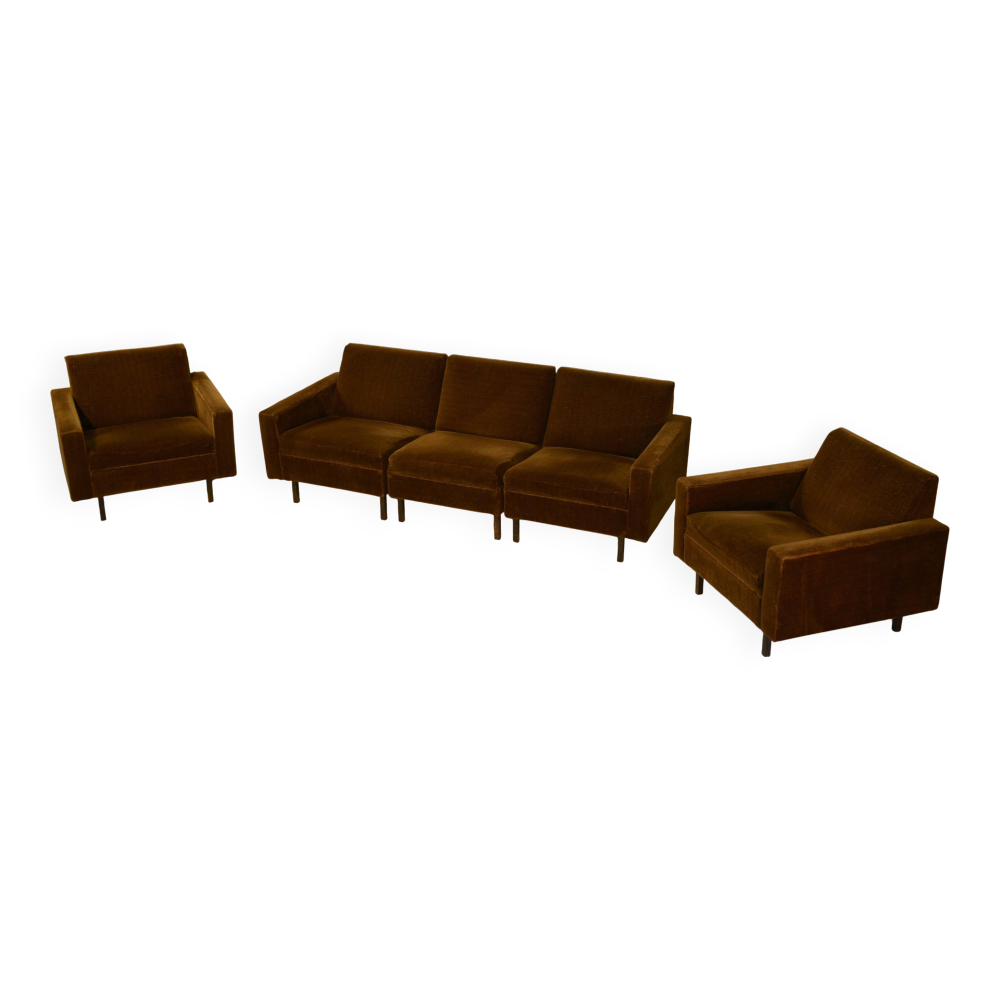 Ensemble canapé et 2 fauteuils en velours marron 1960’s
