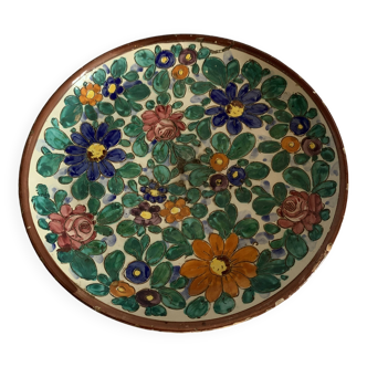 Large flowered dish