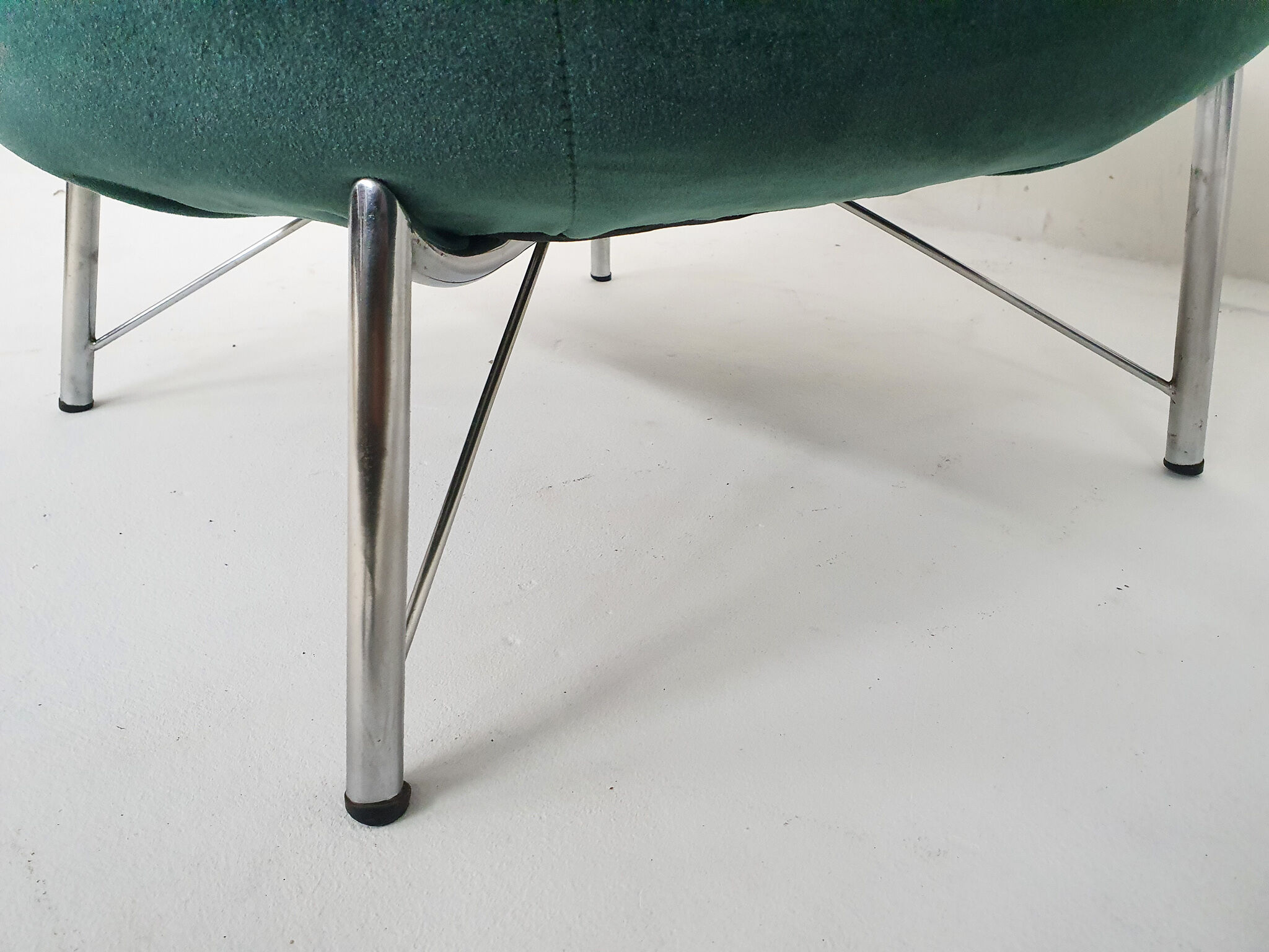 Karl Ekselius for Pastoe FM31 velvet lounge chairs, The Netherlands 1959