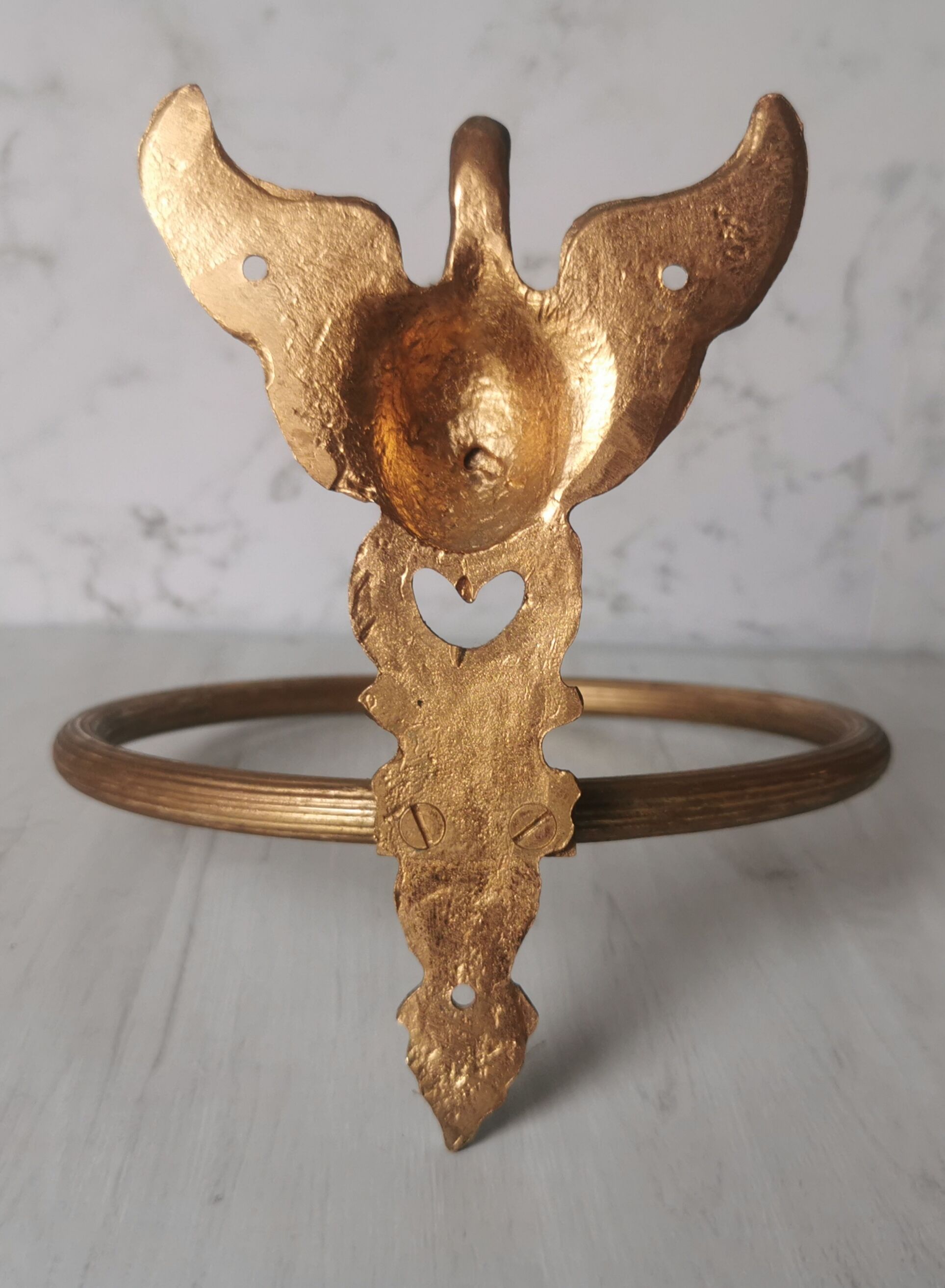 Brass swan head towel rack
