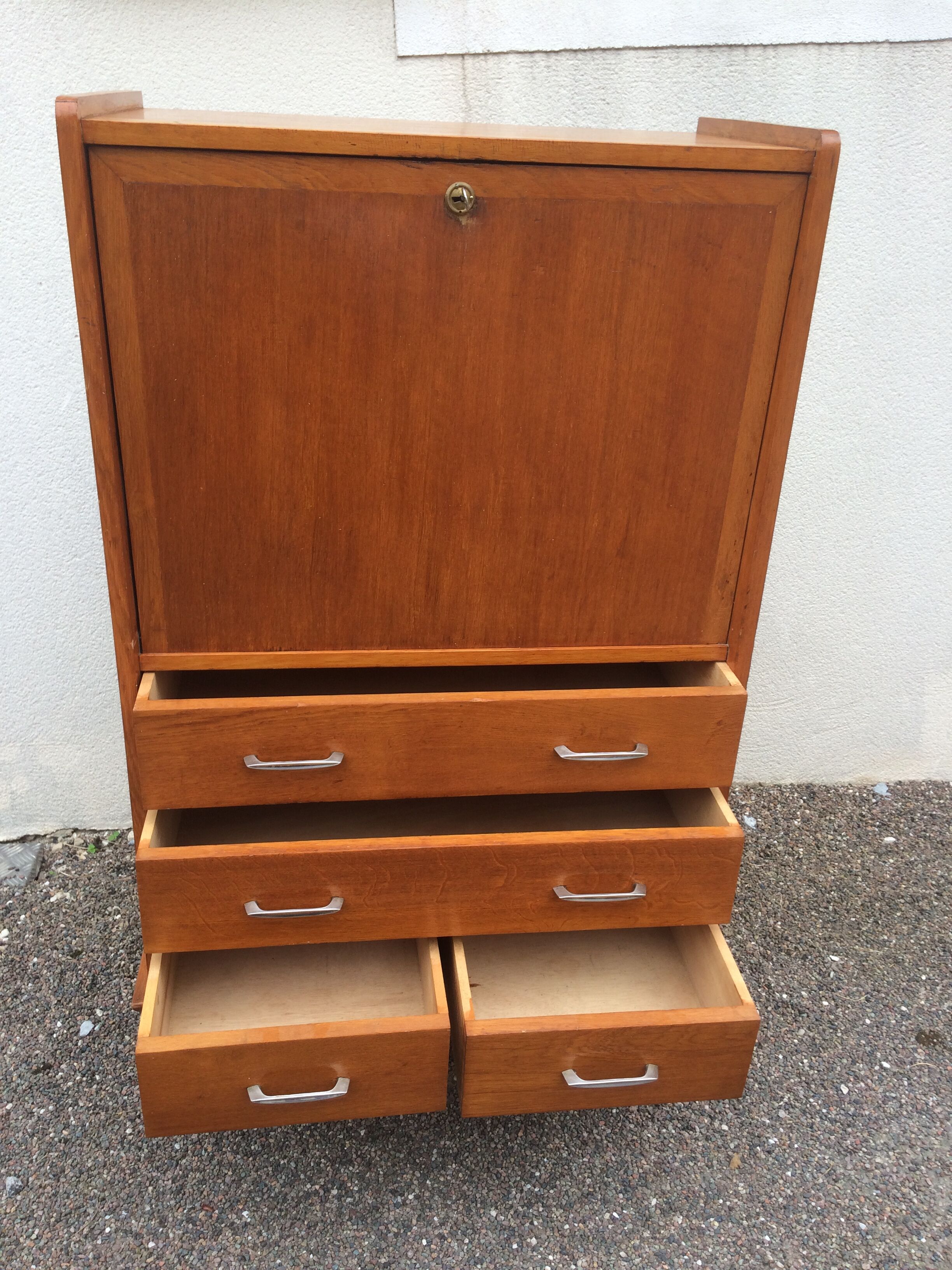 Secretary of an officer of the French army