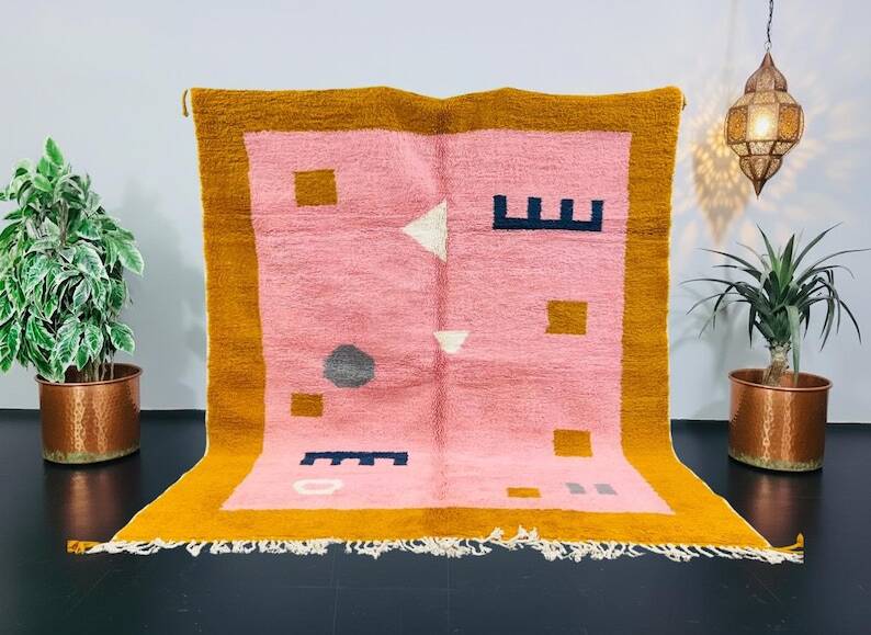 Traditional handmade Berber rug 200cm x 300cm