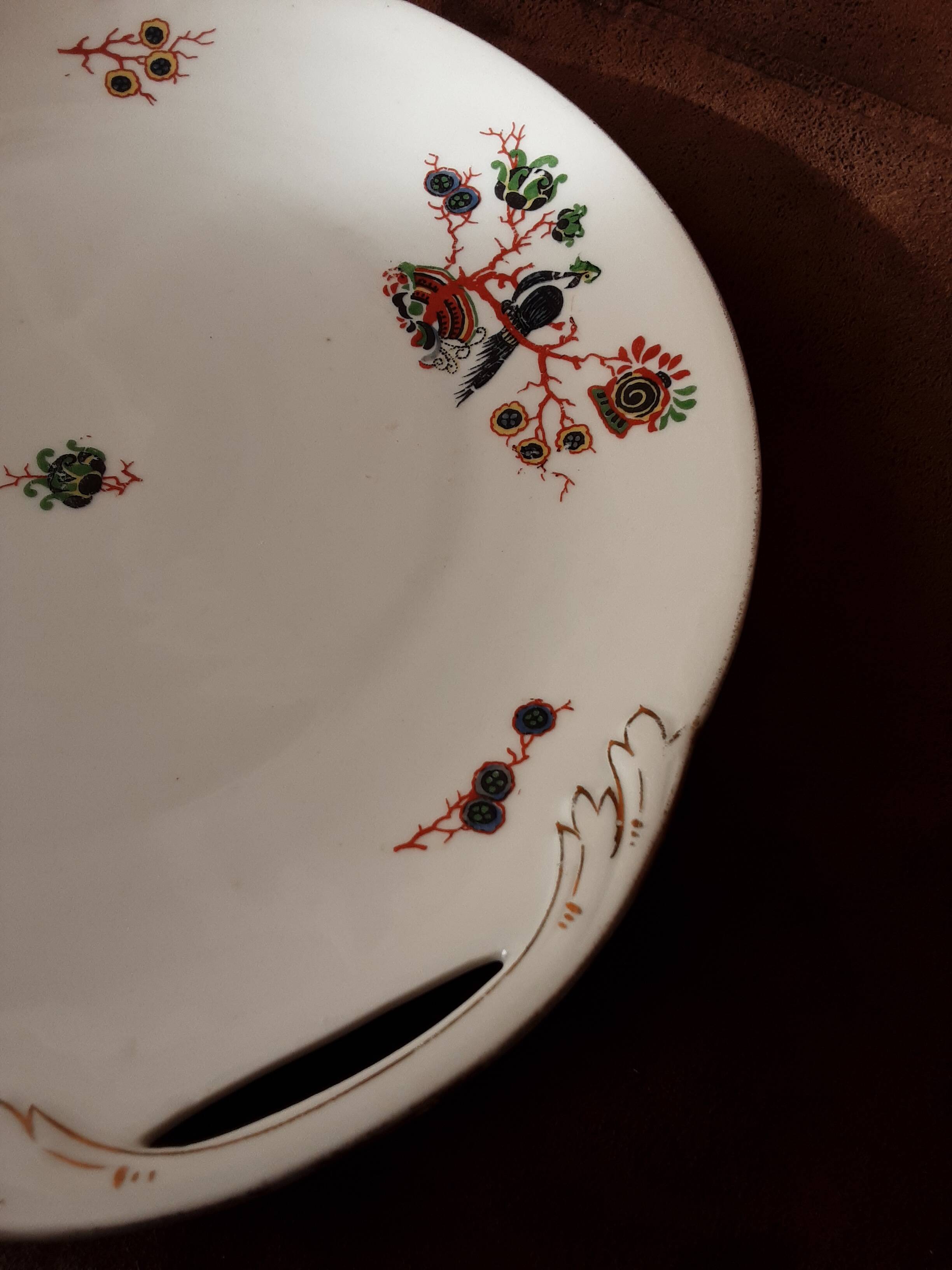 Porcelain dessert set