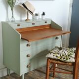 Vintage chest of drawers, extra desk