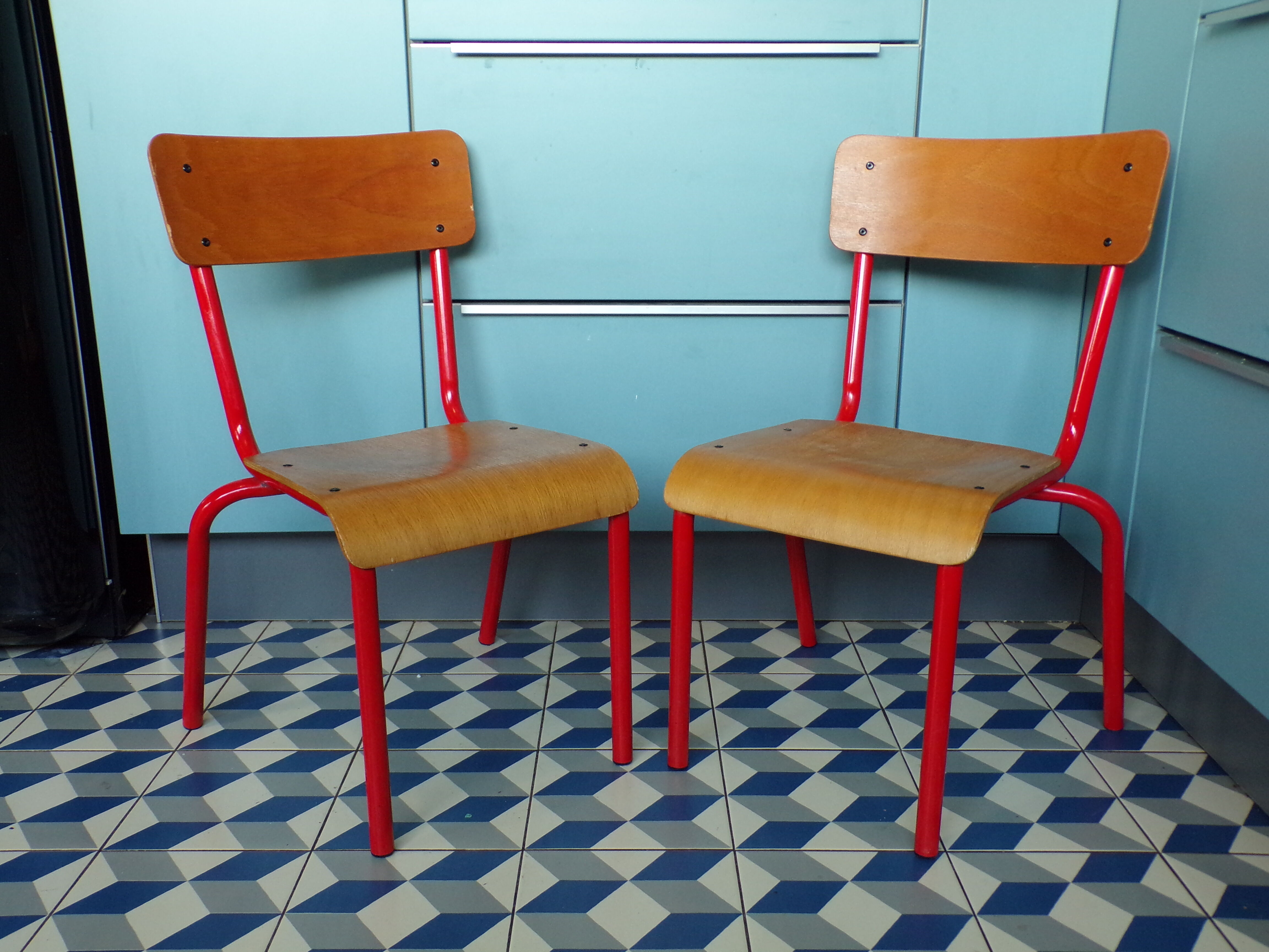 Paire de chaises d'école enfant vintage