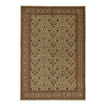 Turkish Wool Vintage Kayseri Rug 198 cm x 286 cm