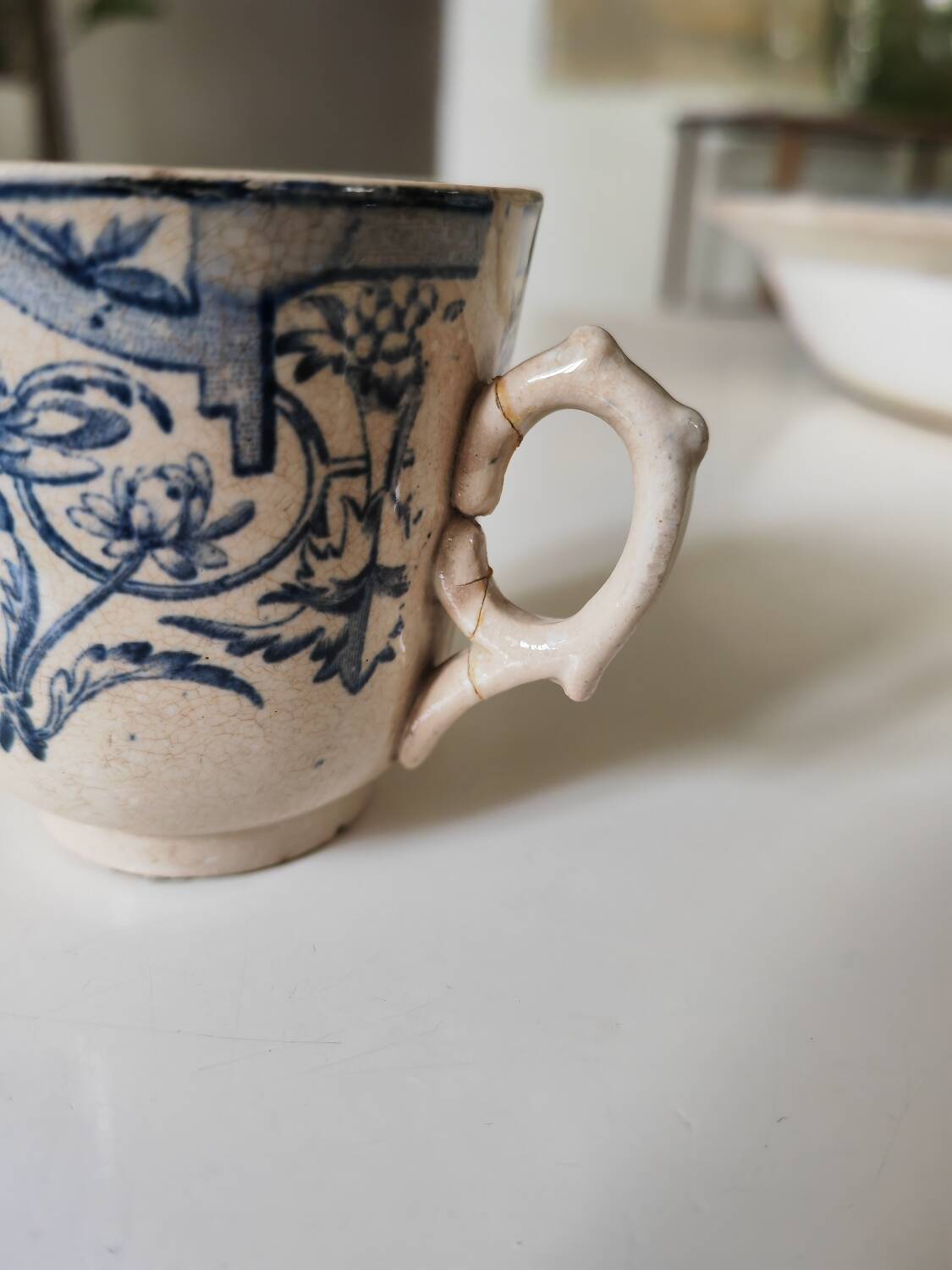 Creil Montereau 19th Century Cup