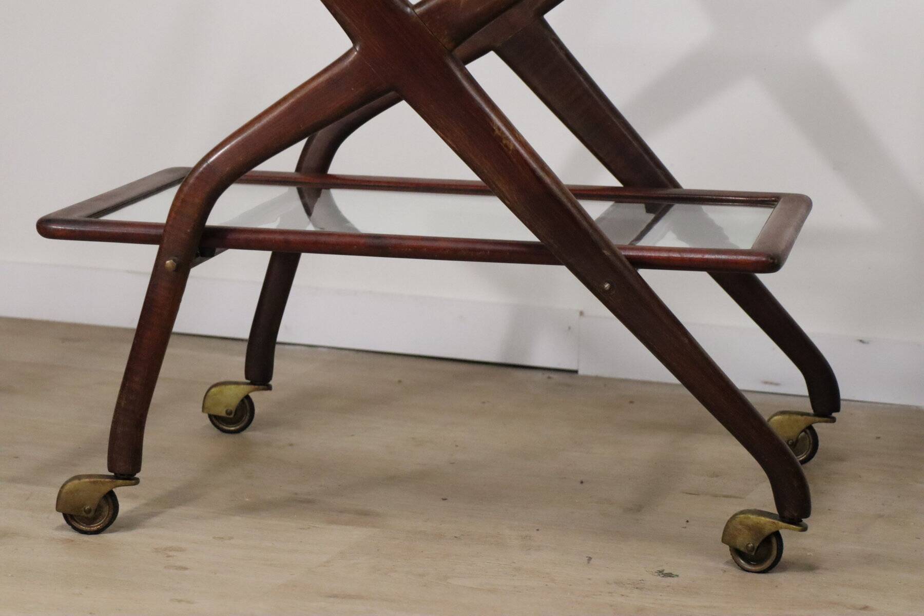Vintage wooden and glass rolling trolley, 1960