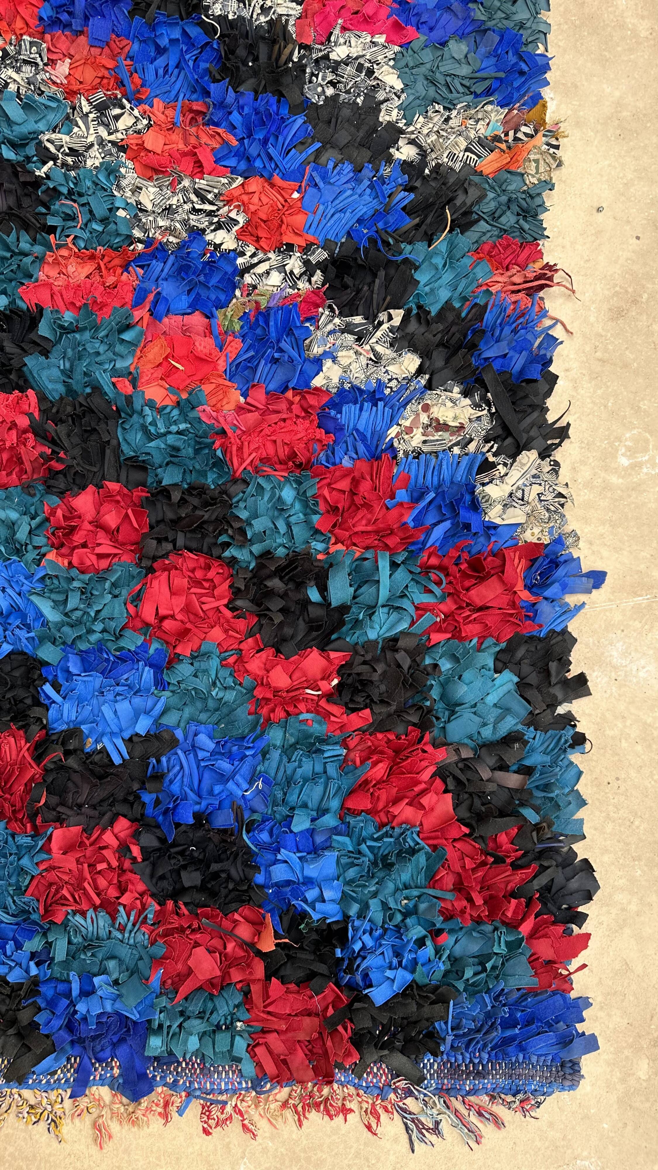 Moroccan carpet - 103 x 242 cm