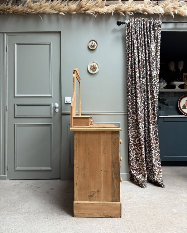 Commode anglaise coiffeuse (rénovée)