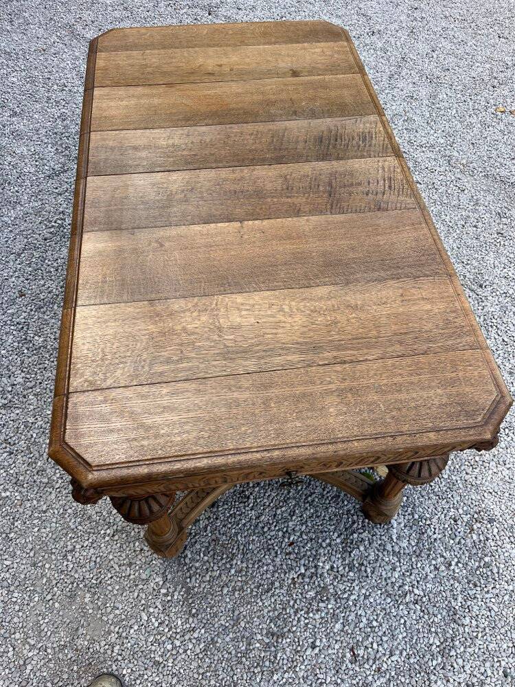 Table en chêne massif d’époque