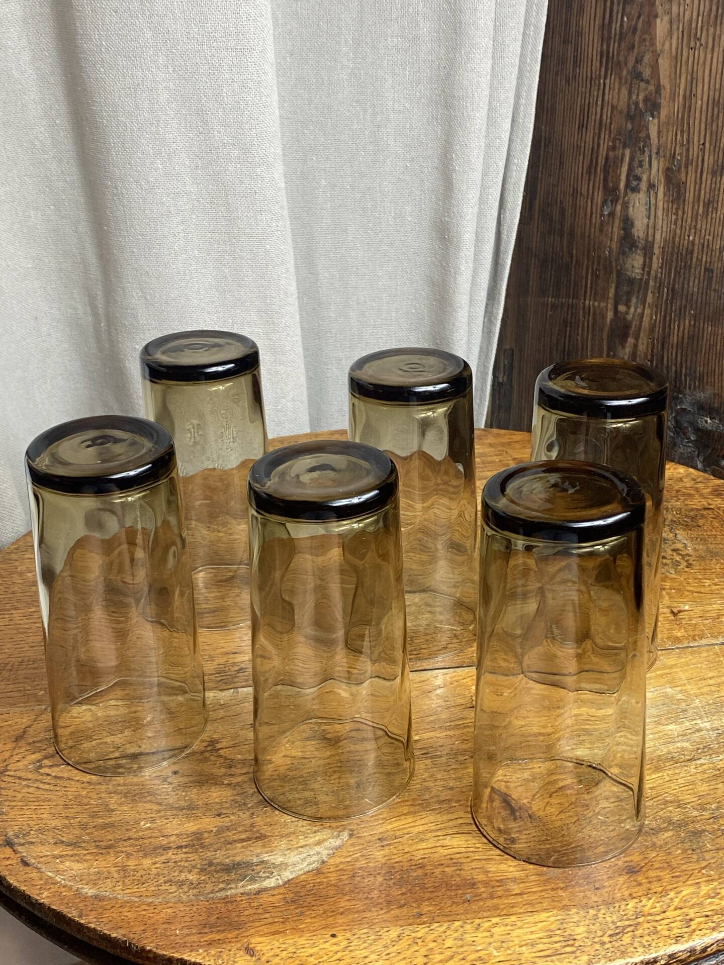 6 verres à eau en verre brun fumé, années 70