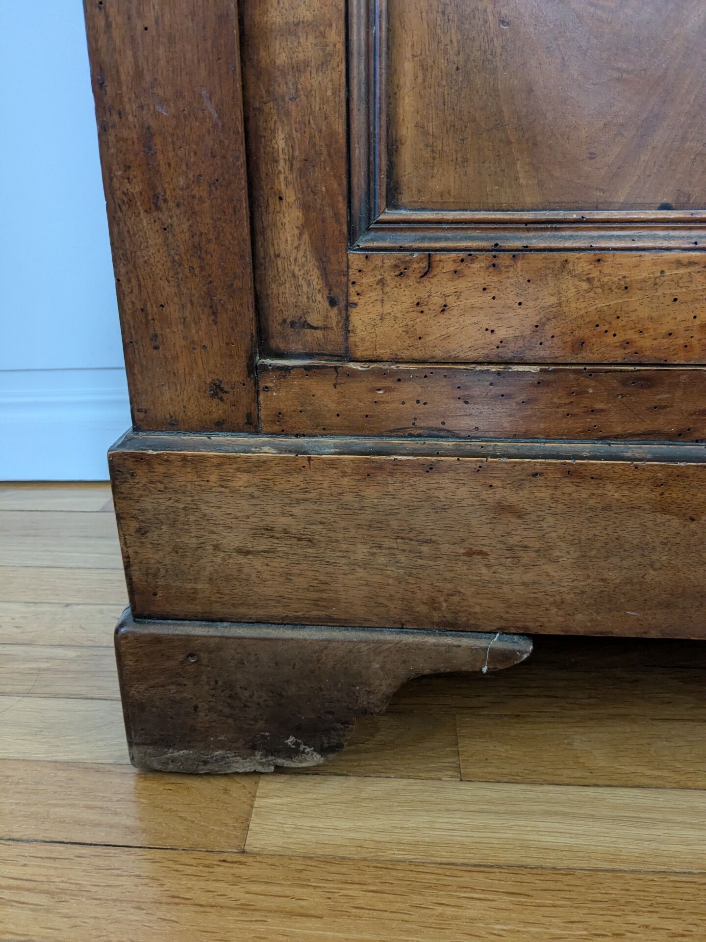 Vertiko style Louis Philippe