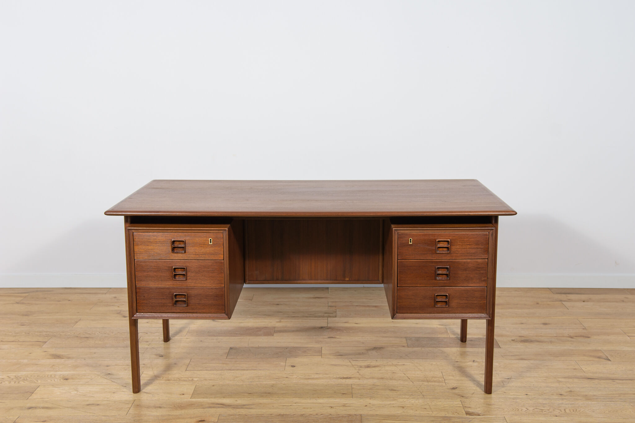 Mid-Century Teak Desk by Arne Vodder for Sibast, Denmark, 1960s