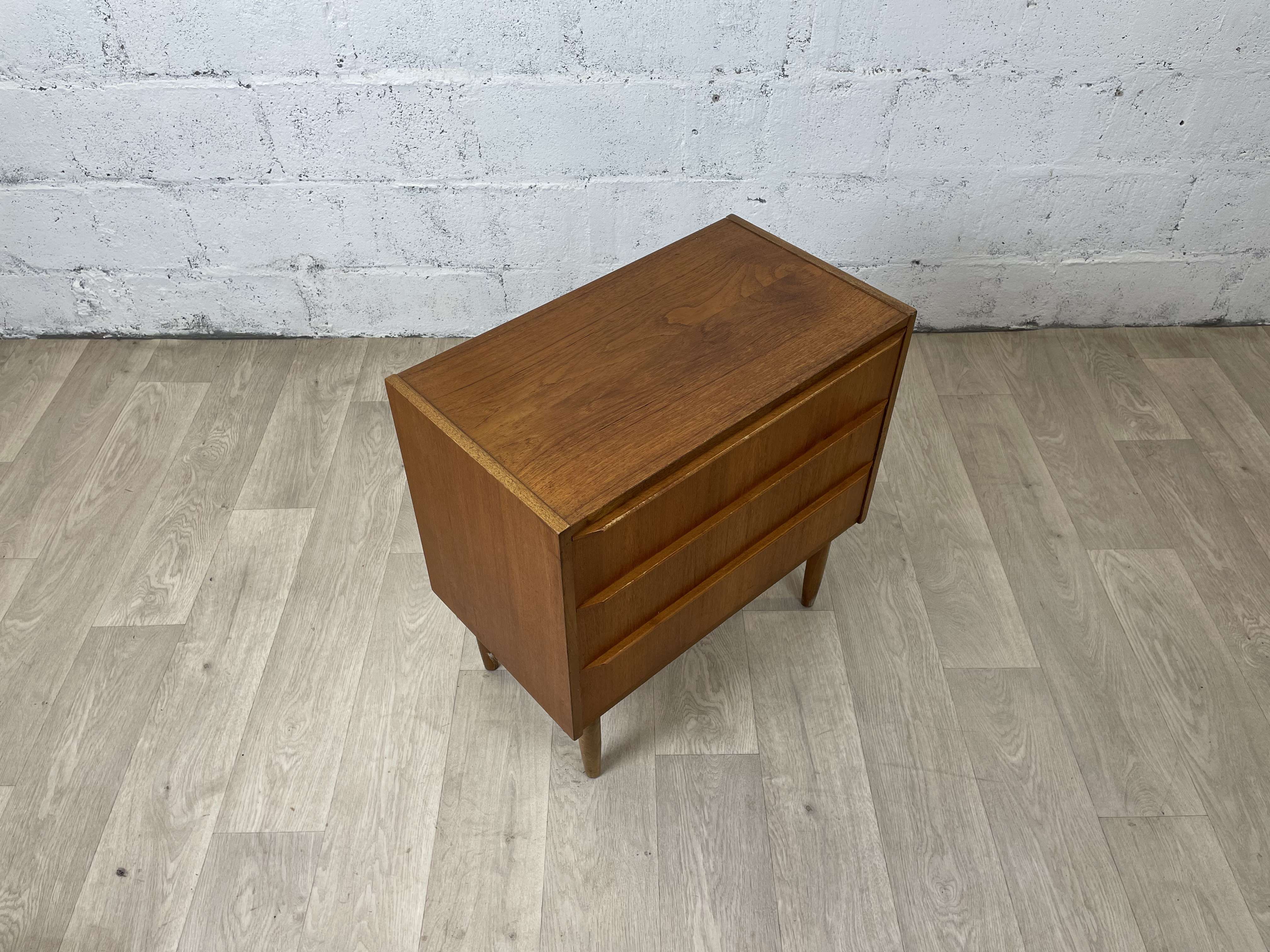 Commode scandinave en teck, années 60