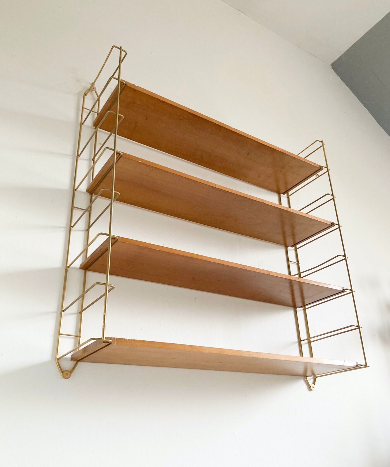 Vintage Tomado wall shelf