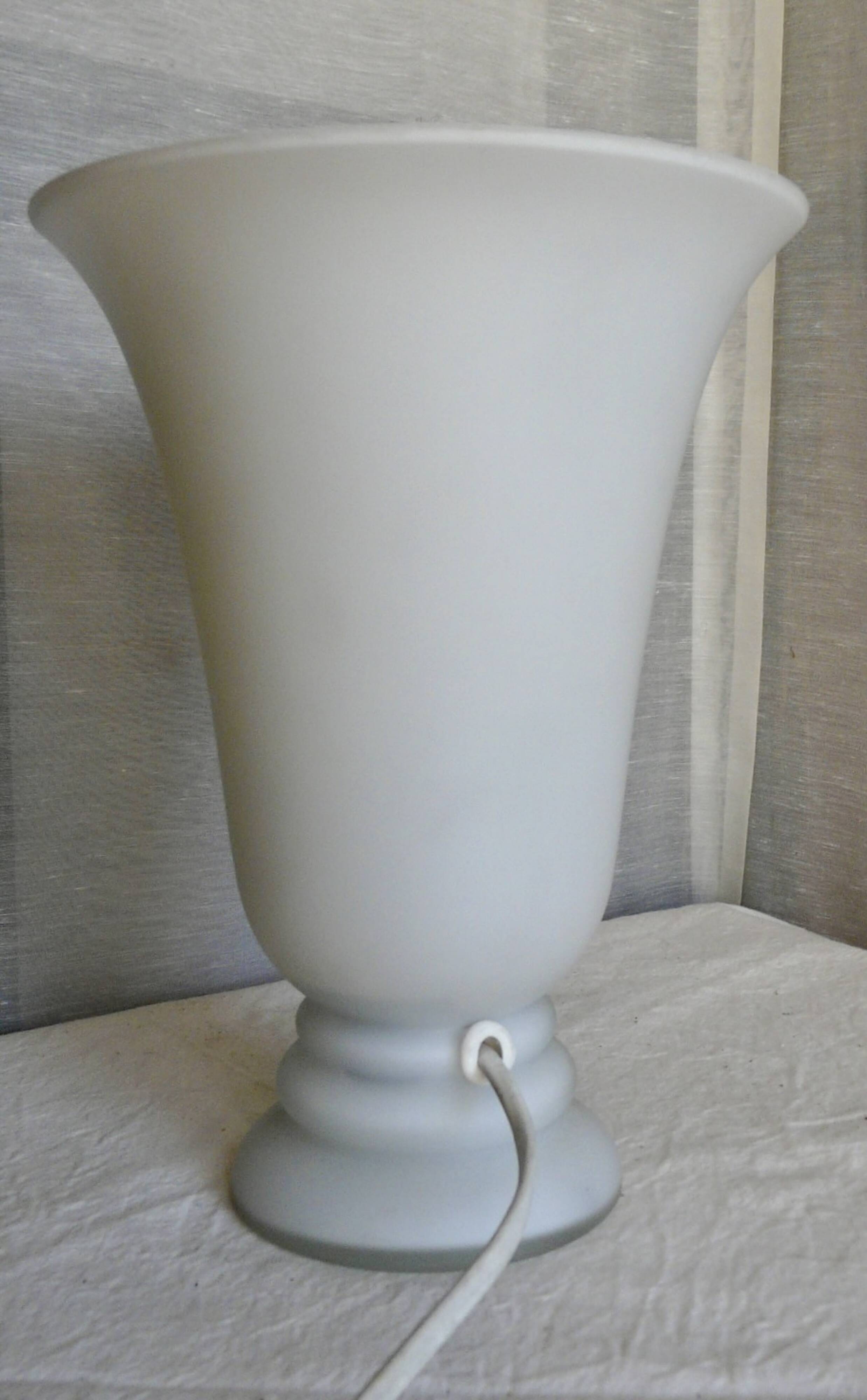 Vianne vintage opaline tulip lamp 1970