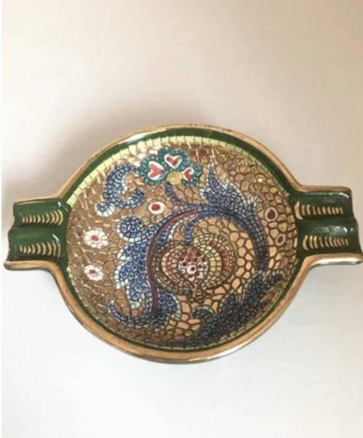 Catch-all tray