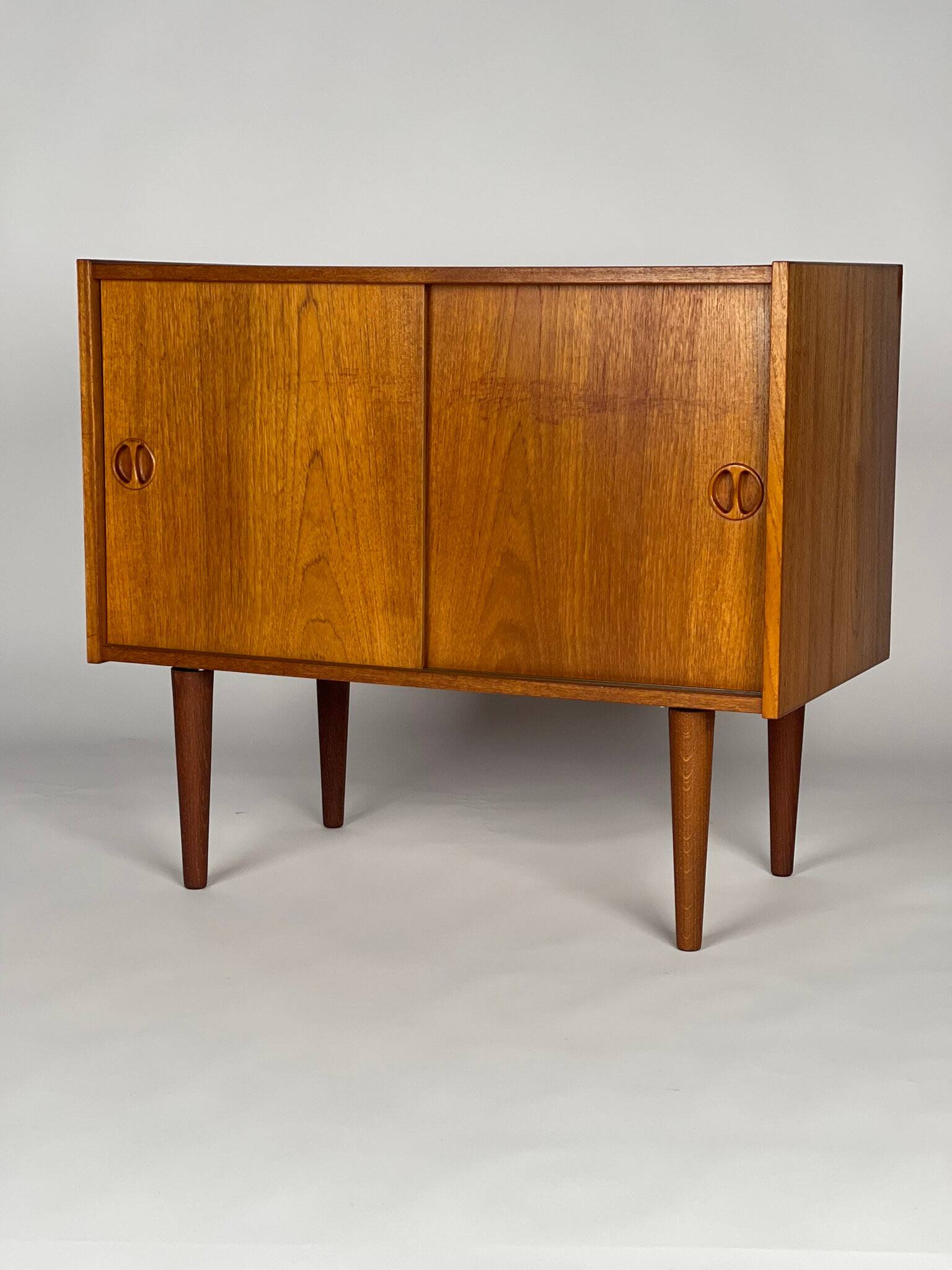 Buffet scandinave en teck année 60