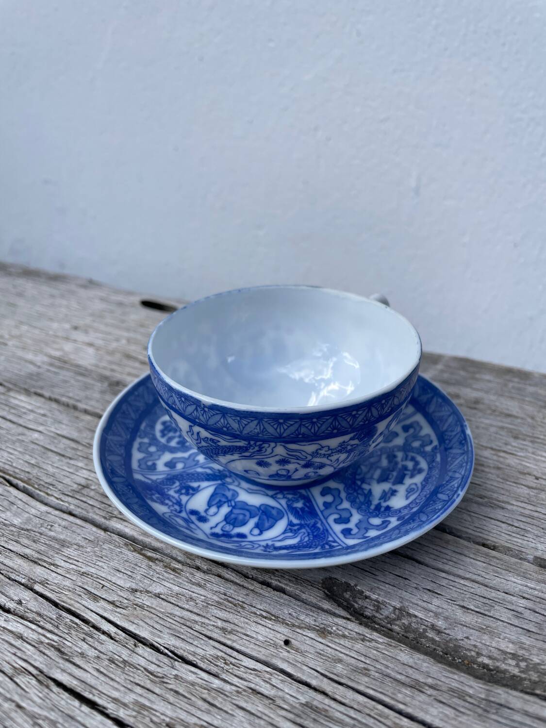4 tasses porcelaine bleu Japon