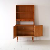 Bookcase with drawers and storage compartment