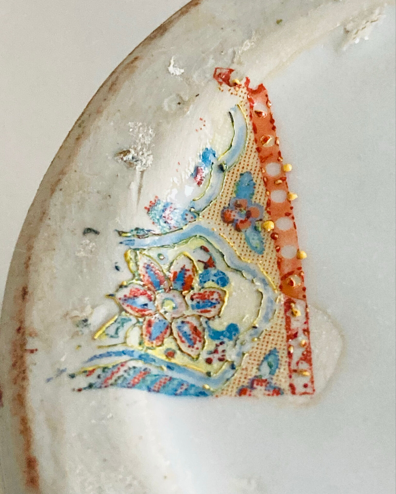 Antique Japanese Satsuma vase, 19th - early 20th century, decorated with geishas.