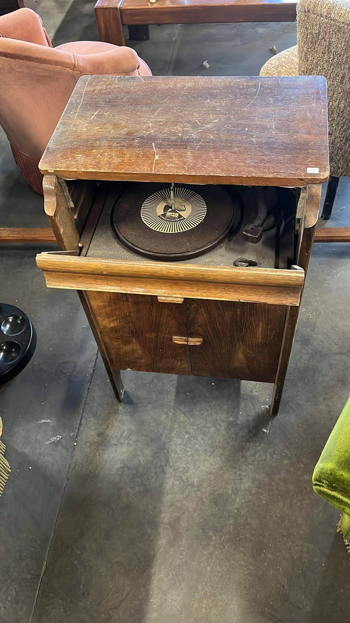 Platines vinyle philips vintage / meuble audio / petite armoire