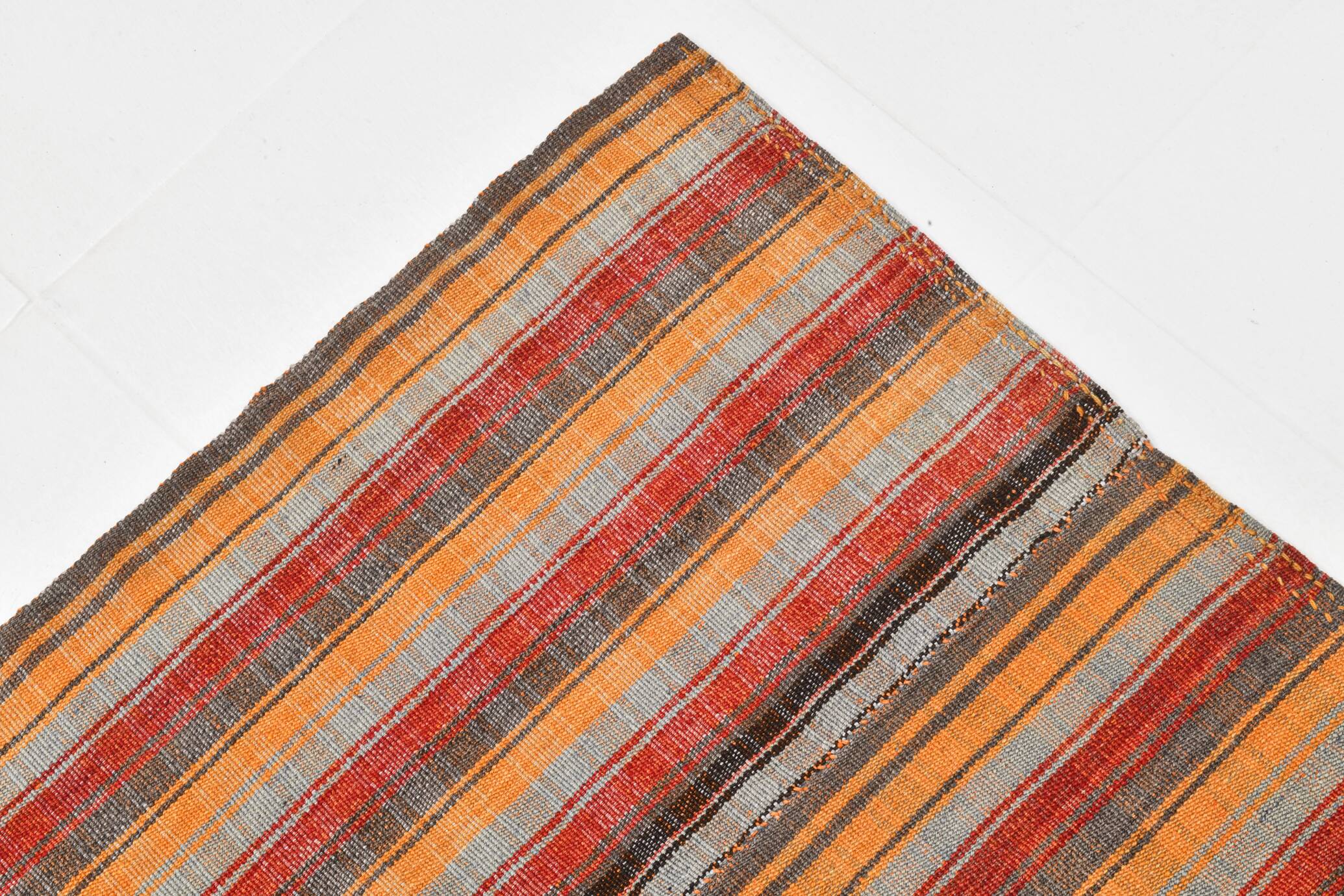 Red & Orange Bohemian Kilim Rug, 223x277Cm