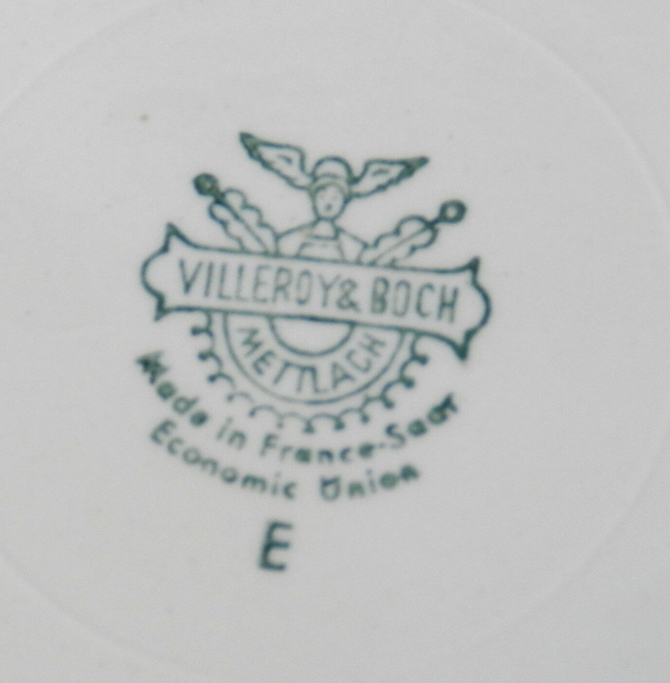 Villeroy & Boch dessert plates