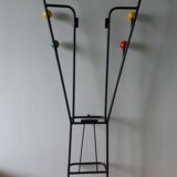 Vestiaire porte manteau boules de billard et miroir style Roger Feraud