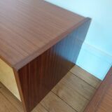 Paire de tables de chevets suspendus