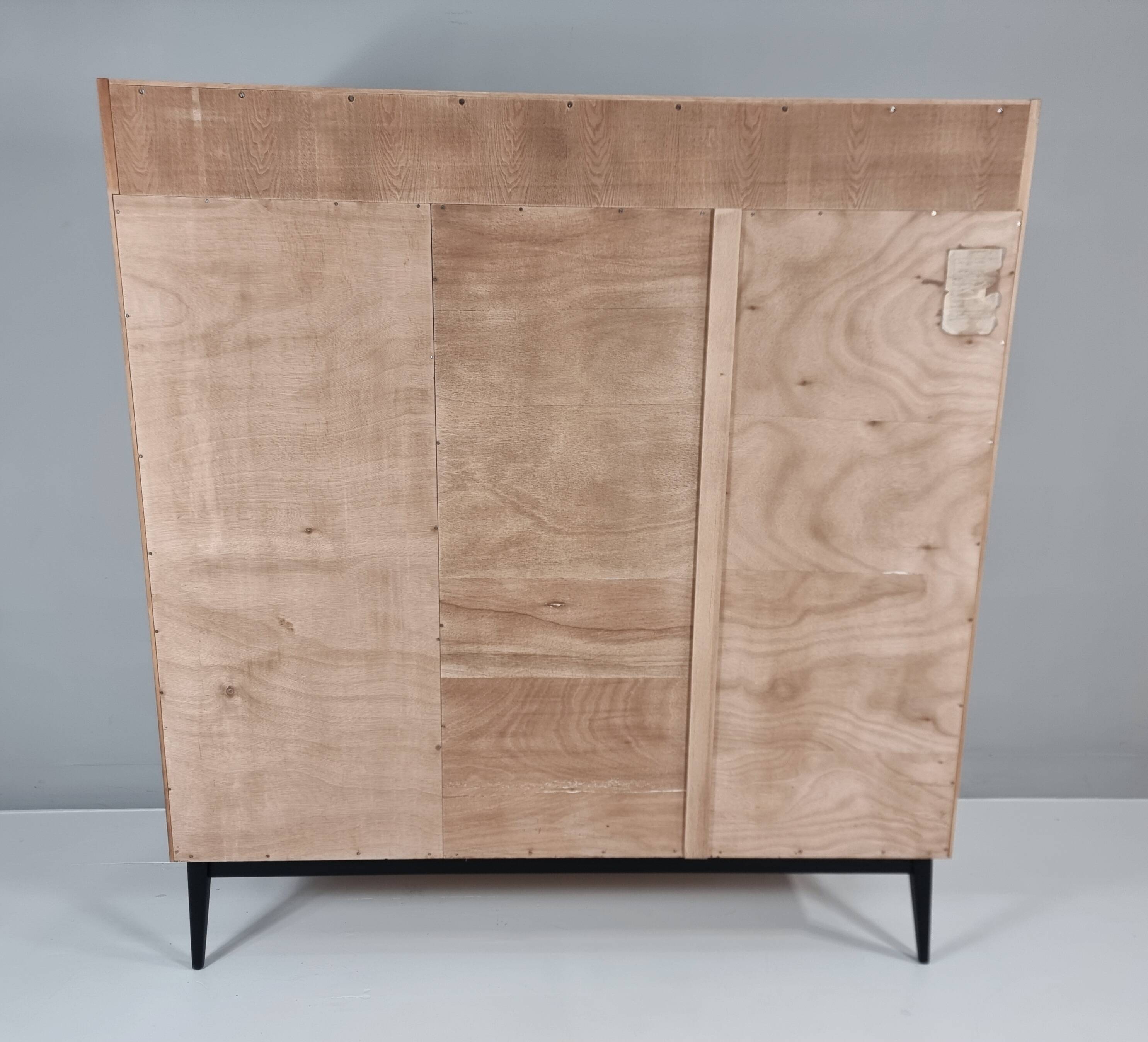 Armoire vintage en noyer, années 1970