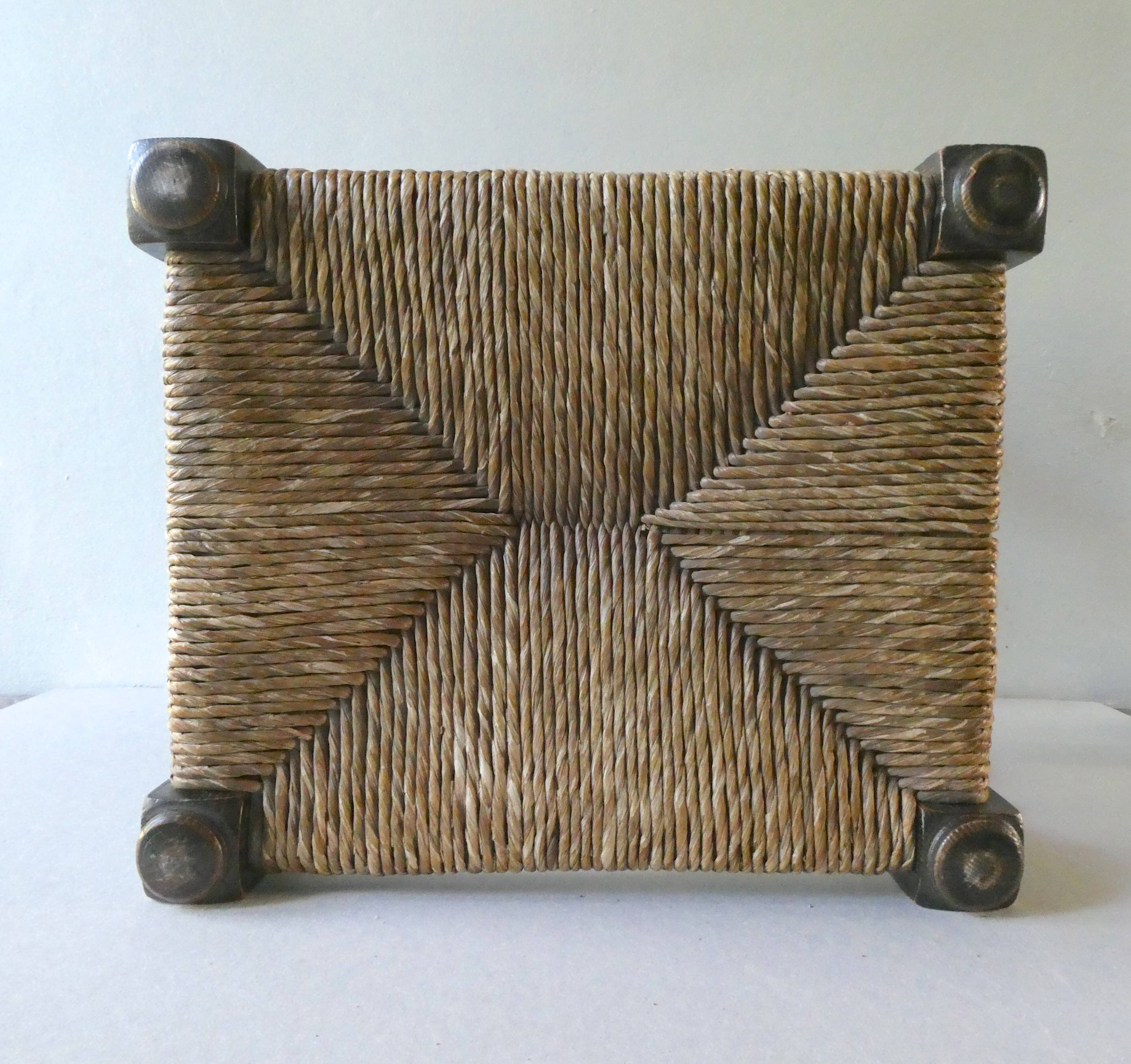 Carved wooden and mulched seat