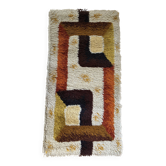 Vintage 1970s Space Age rug in long pile wool 62x115.