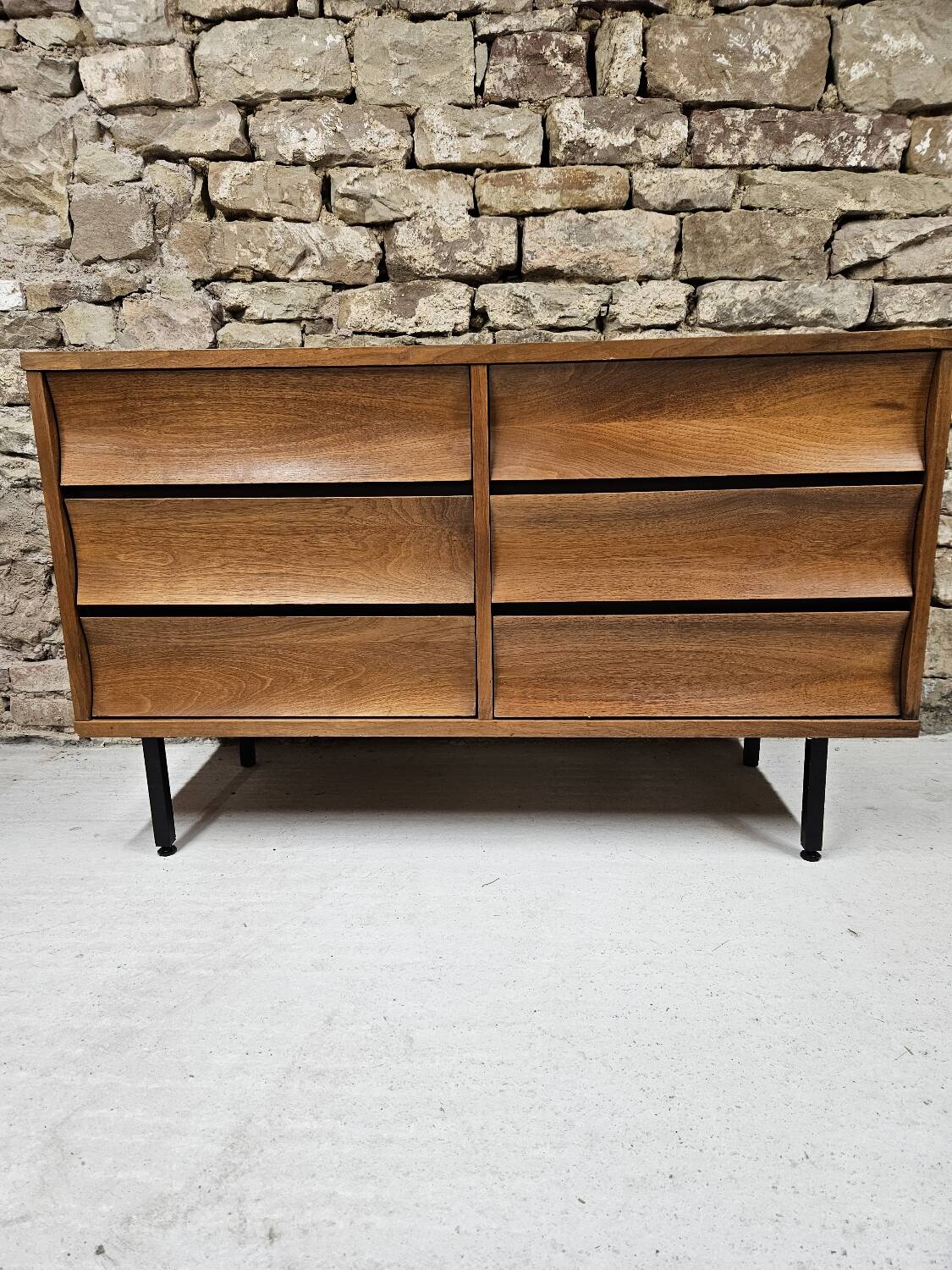 Johnson Carper 1950 Dresser