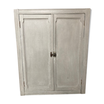 Armoire vintage