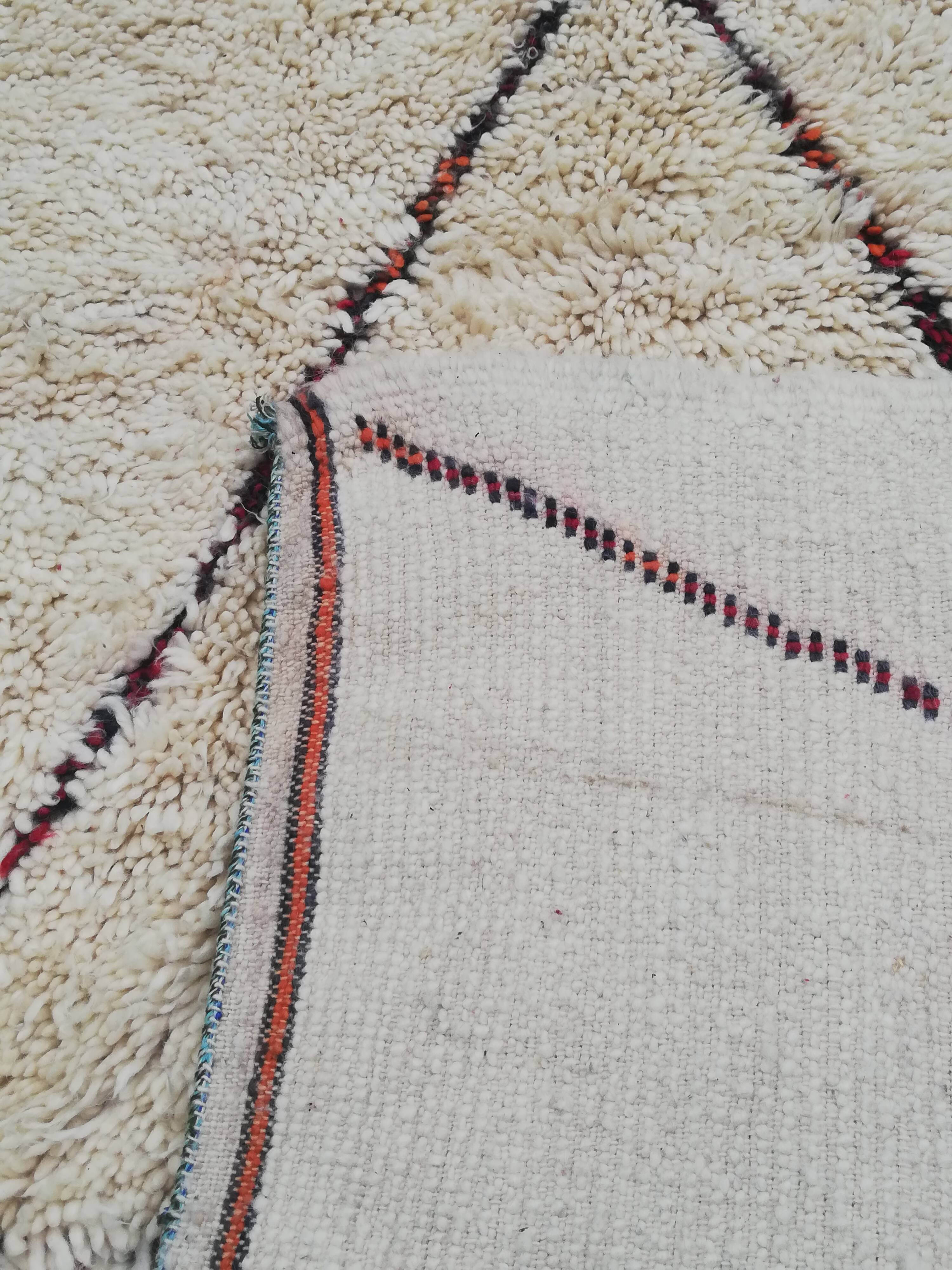 Blessed carpet ouarain and totally new 170x210cm