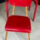 Ensemble bureau et chaise d’écolier